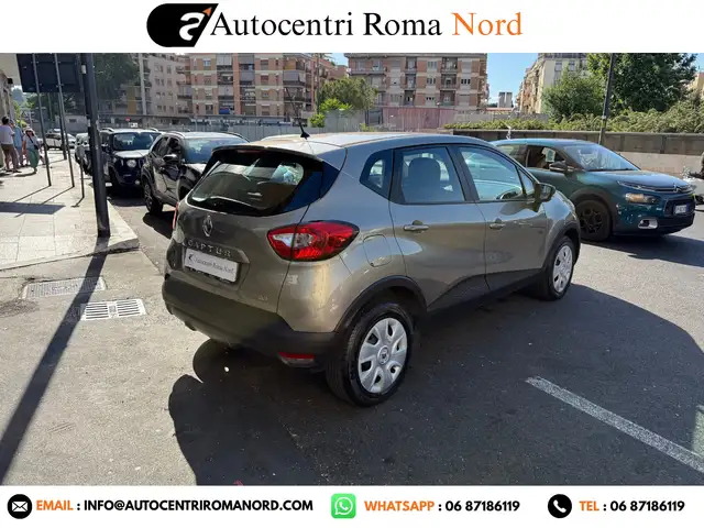Renault Captur view 11
