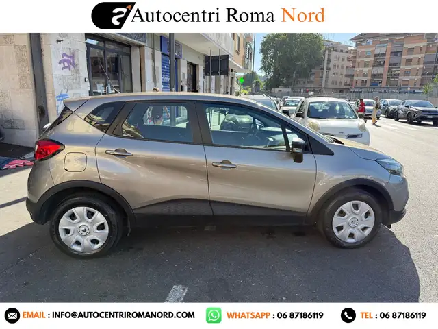 Renault Captur view 10