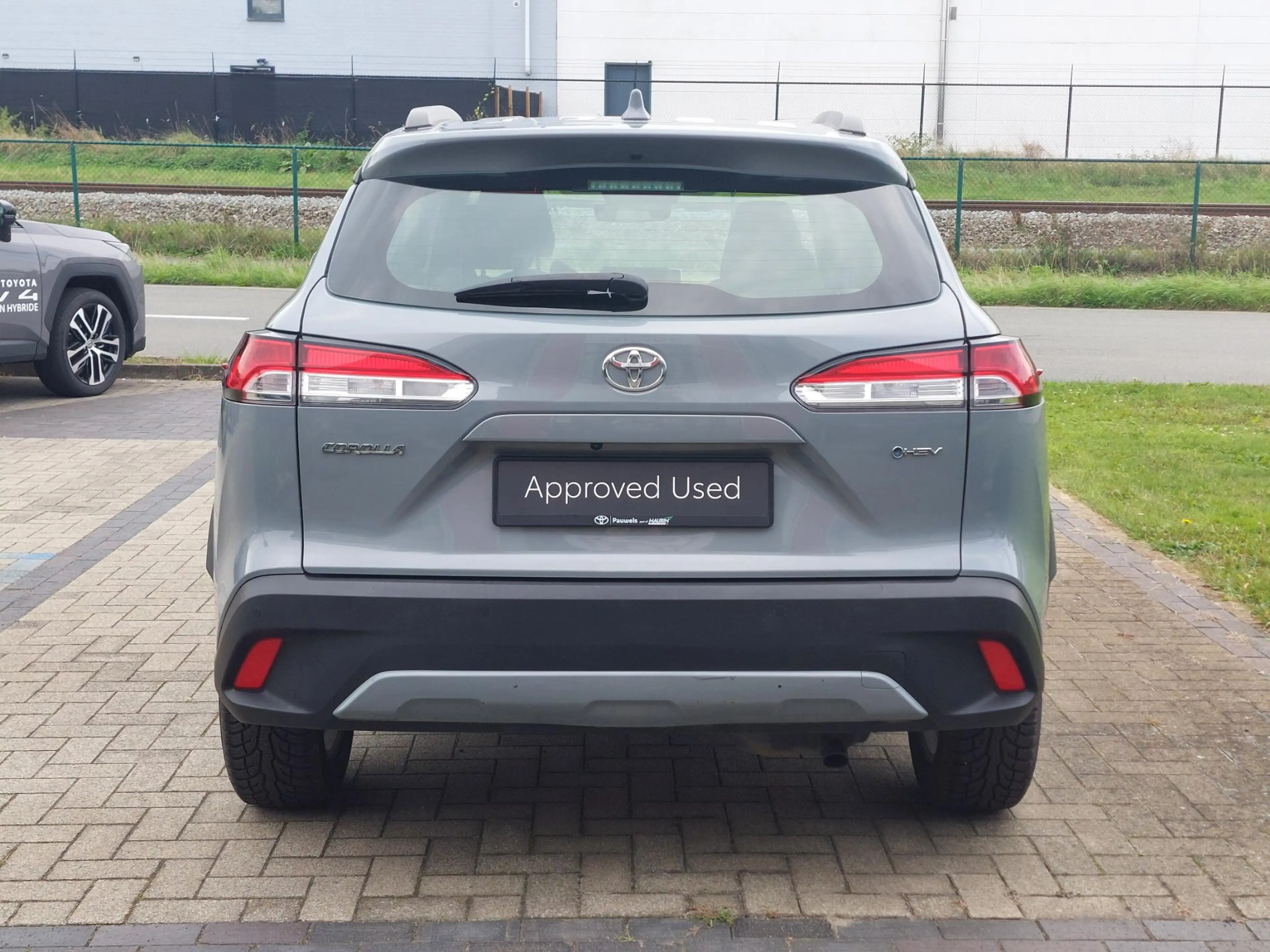 Toyota Corolla Cross 1.8 Hybrid 140 pk Dynamic e-CVT — photo 8