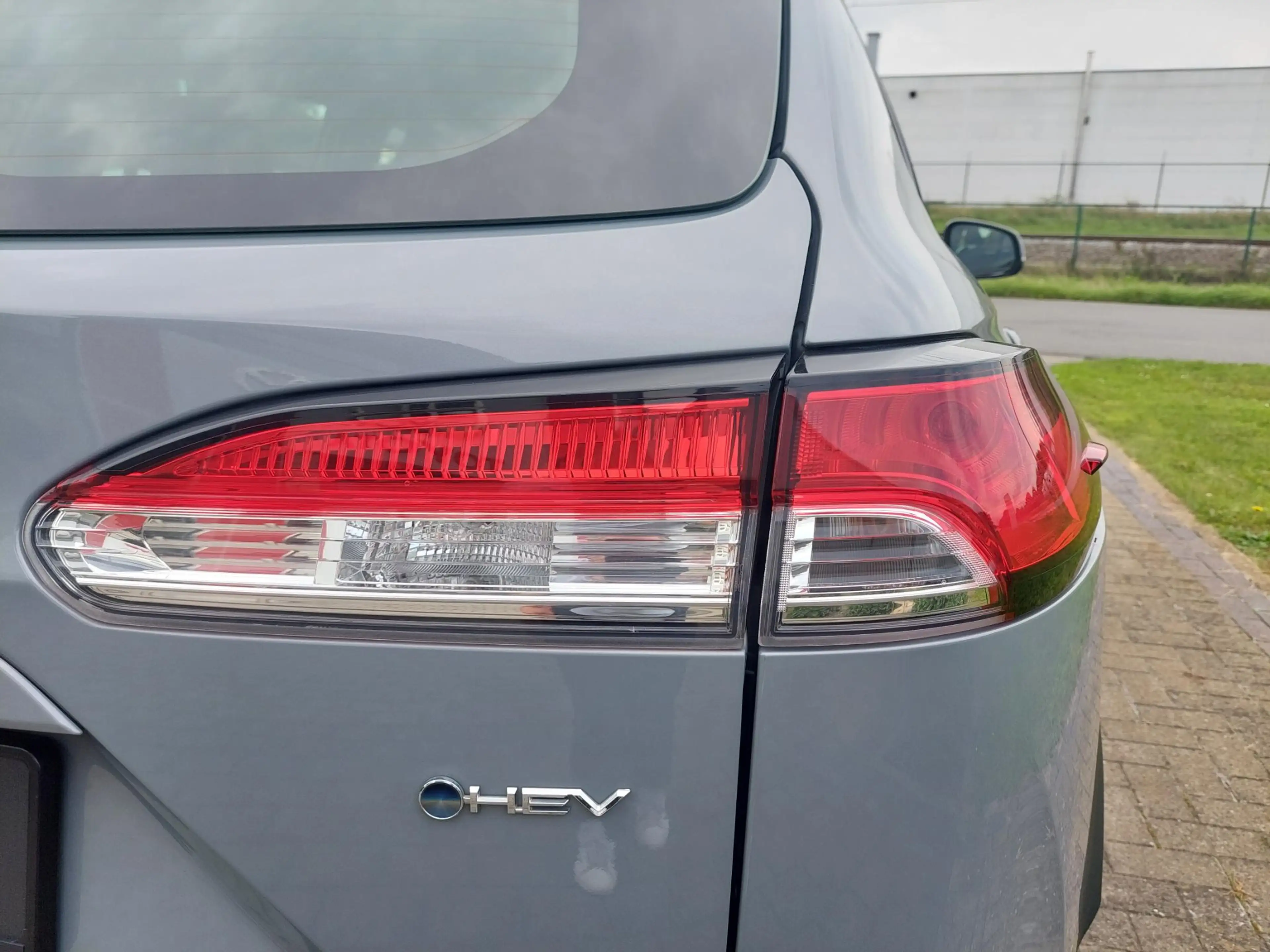 Toyota Corolla Cross 1.8 Hybrid 140 pk Dynamic e-CVT — photo 13