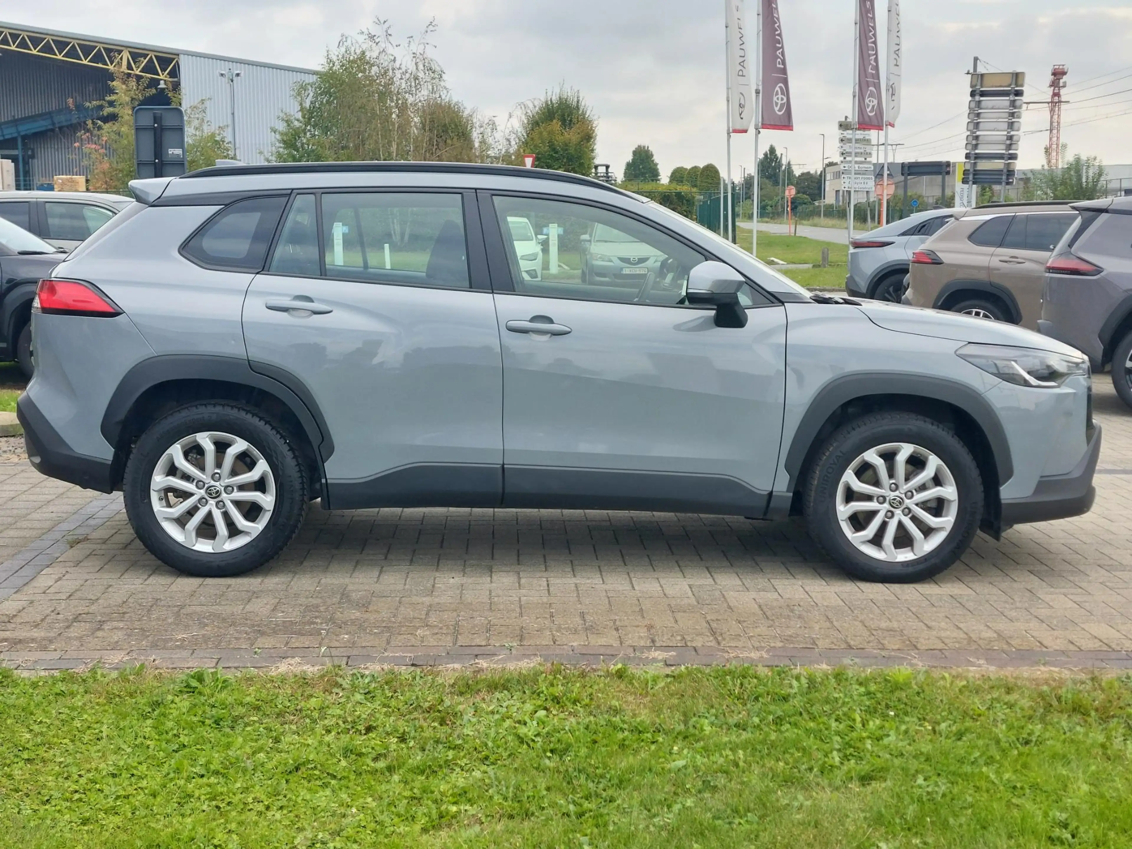 Toyota Corolla Cross 1.8 Hybrid 140 pk Dynamic e-CVT — photo 5