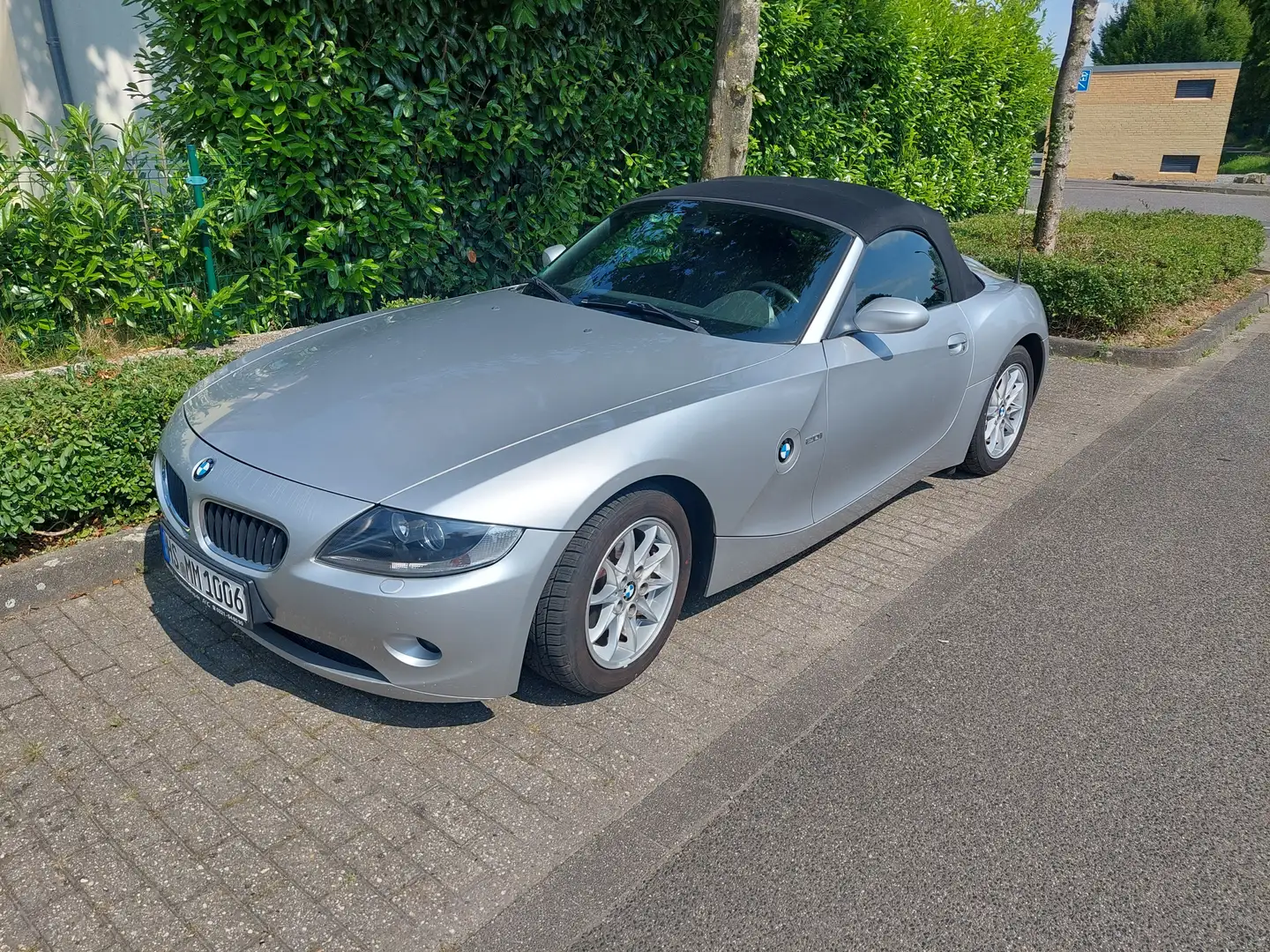 BMW Z4 Z4 roadster 2.0i Silber - 1