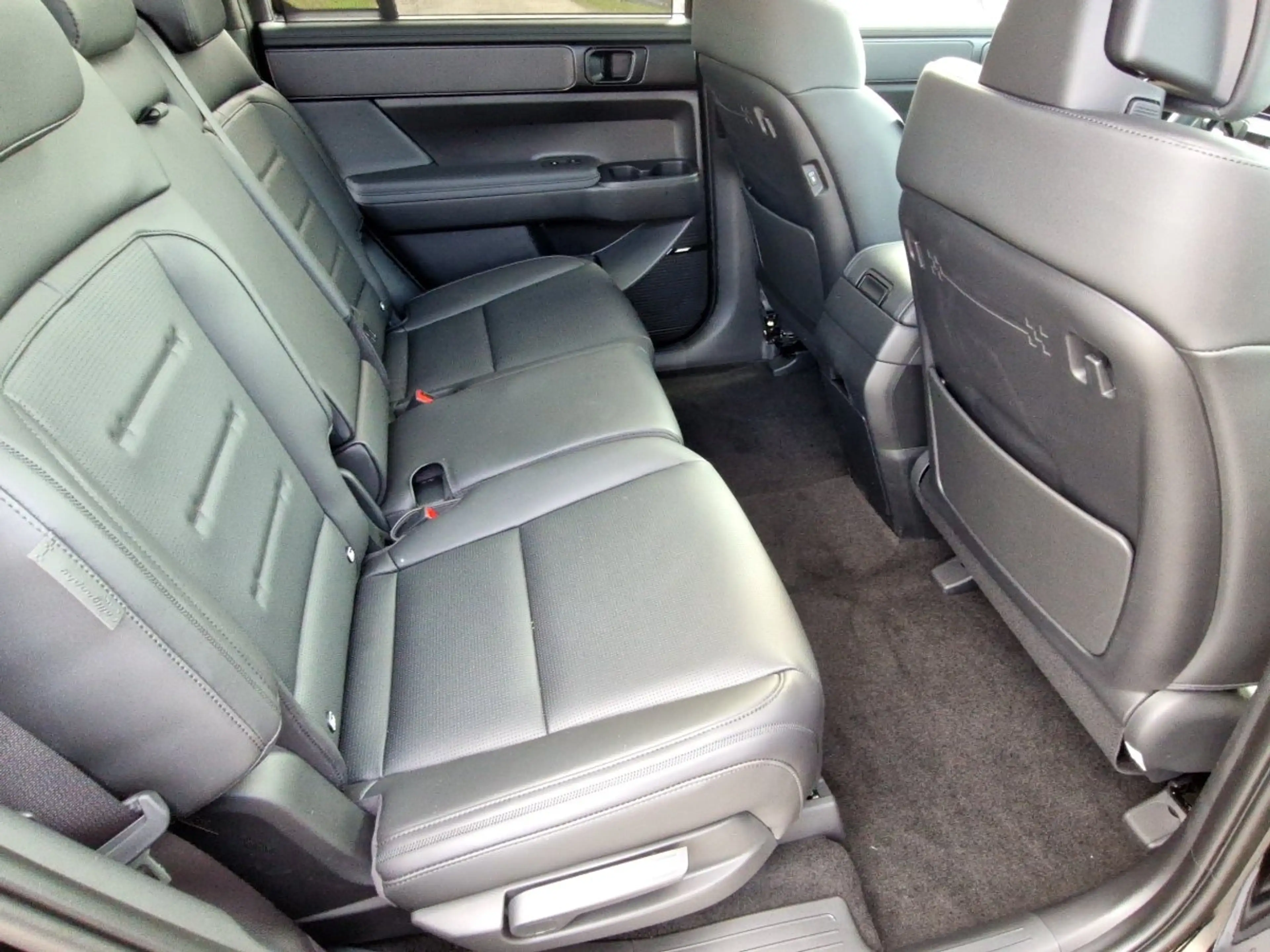 Hyundai SANTA FE HEV 1.6 T-GDI Blackline BOSE|ALLRAD — photo 13