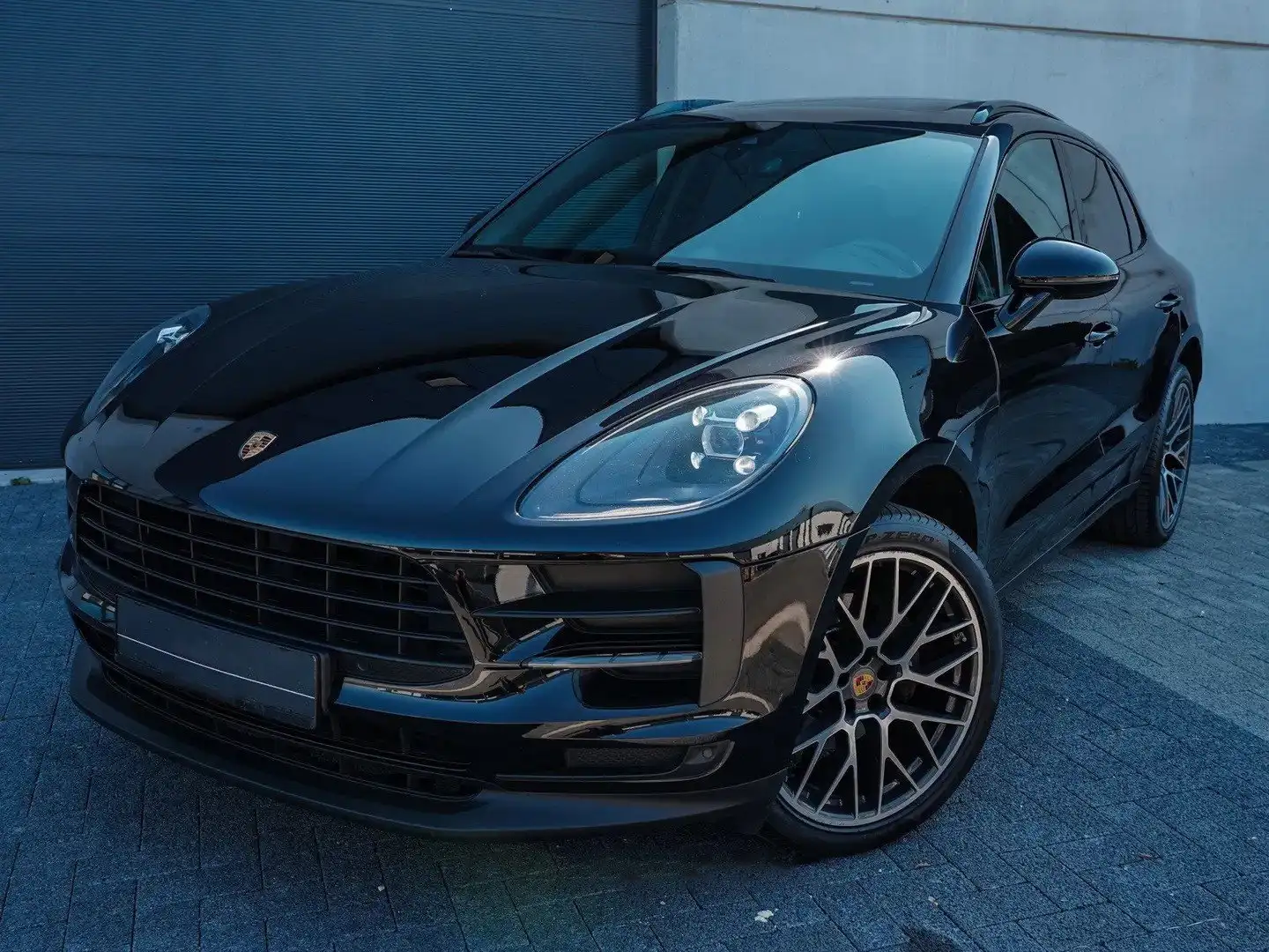 Porsche Macan Macan 2.0 245cv pdk Noir - 1