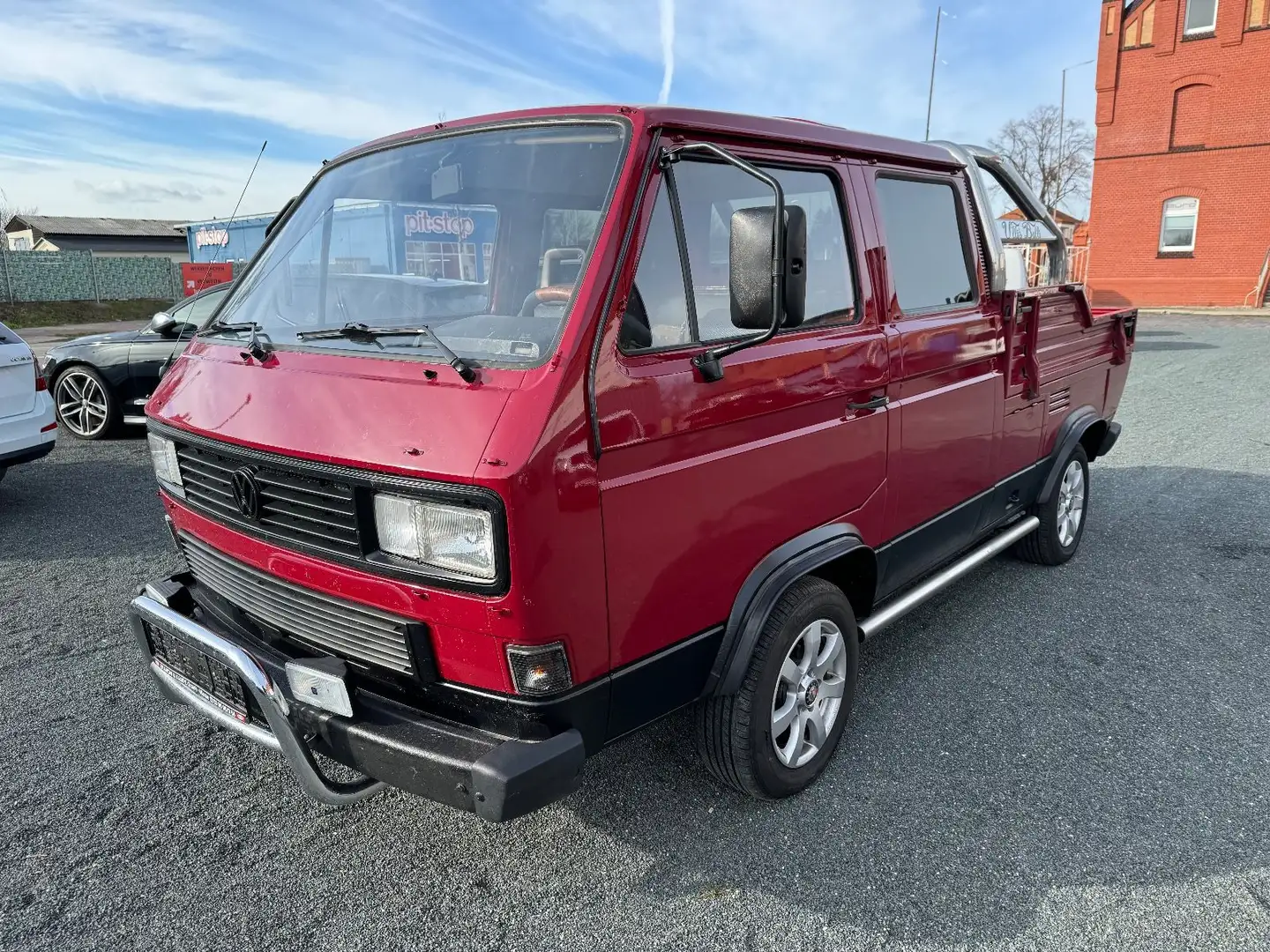 Volkswagen T3 DoKa Pritsche - Restauriert - 5 Gang - Rot - 2