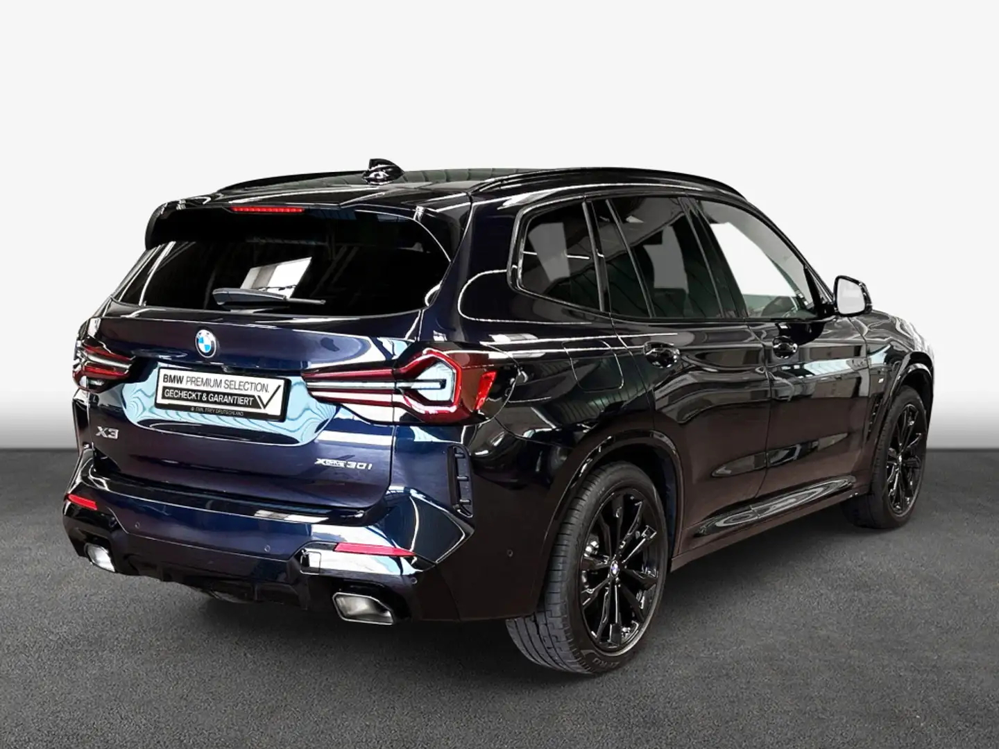 BMW X3 xDrive30i Aut. Schwarz - 2
