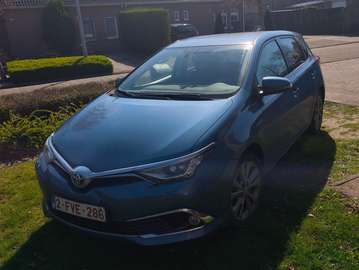 Auris HEV 1.8i HSD Comfort E-CVT