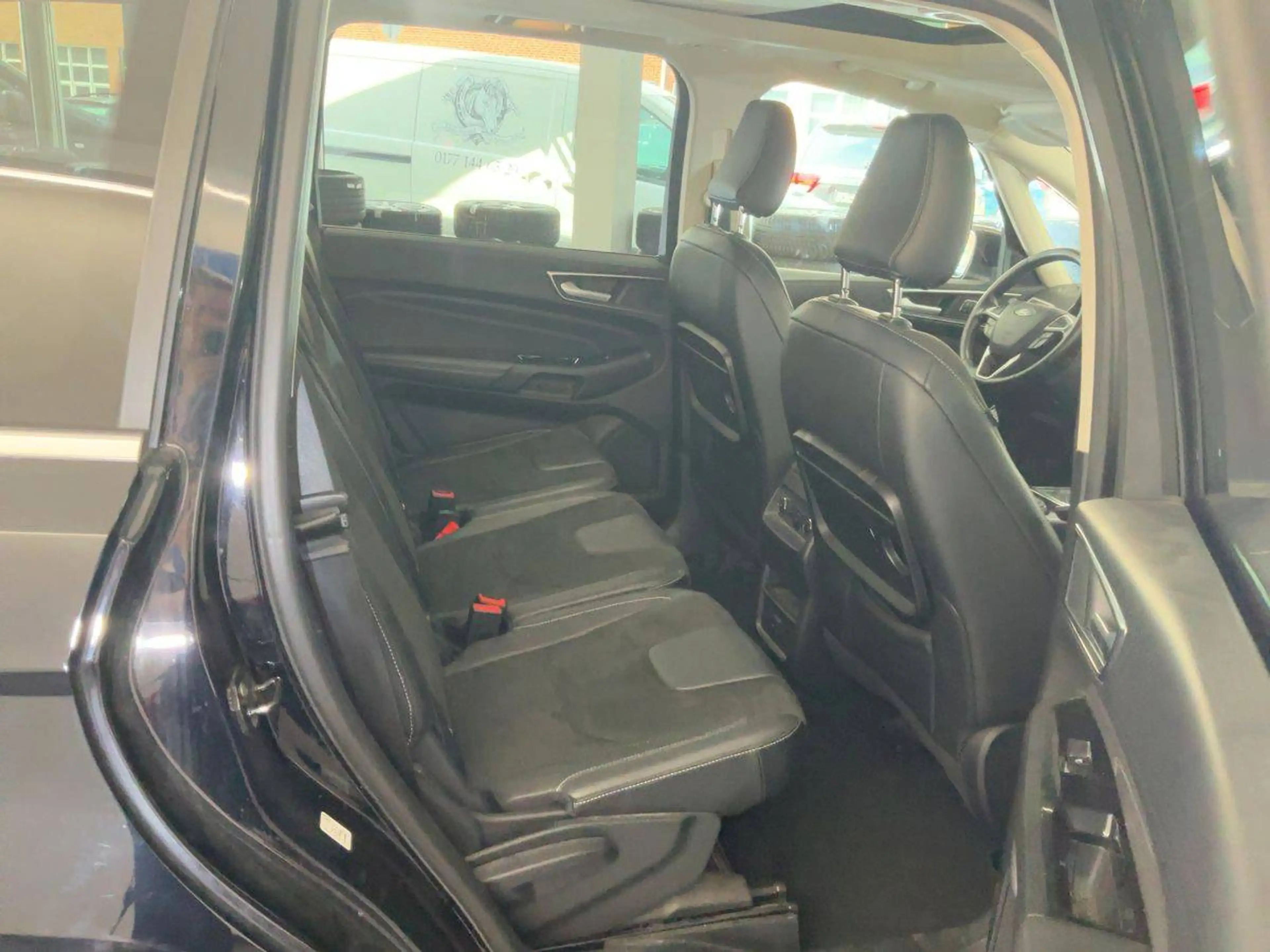 Ford Galaxy 2.0 EcoBoost Titanium 7-Sitze *TOP Ausstattung* — photo 4