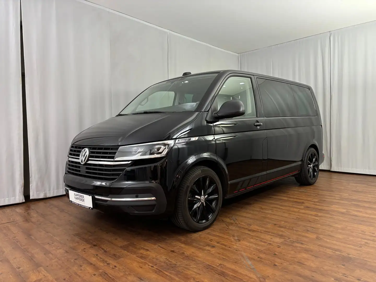 Volkswagen T6.1 Multivan VW T6.1 Multivan Trendline TDI Schwarz - 1