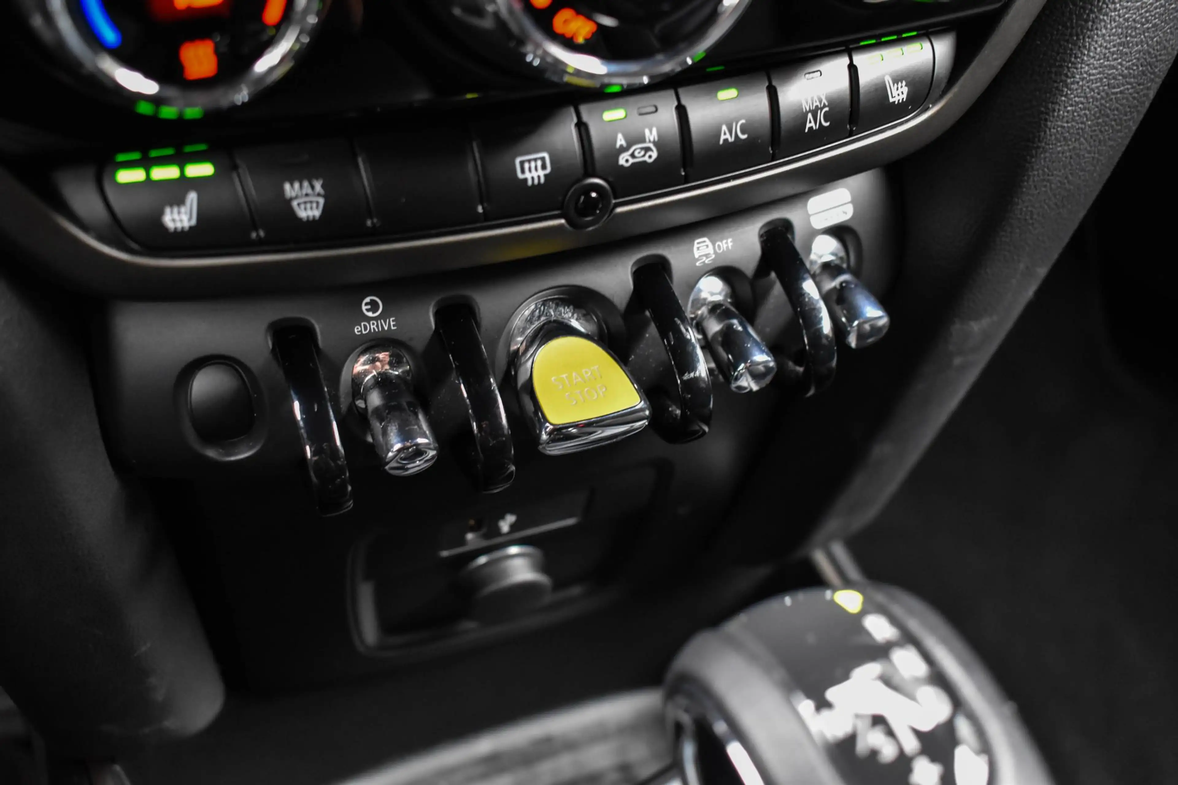 MINI Cooper SE Countryman 1.5 ALL4 Classic stoelverwarming Carpla — photo 29