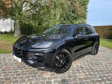 E-Hybrid 3.0 Turbo V6 (346 kW)/1eignr/73200km/Carplay/Led/360Cam/Pano/ChronoPack/SportExhaust...