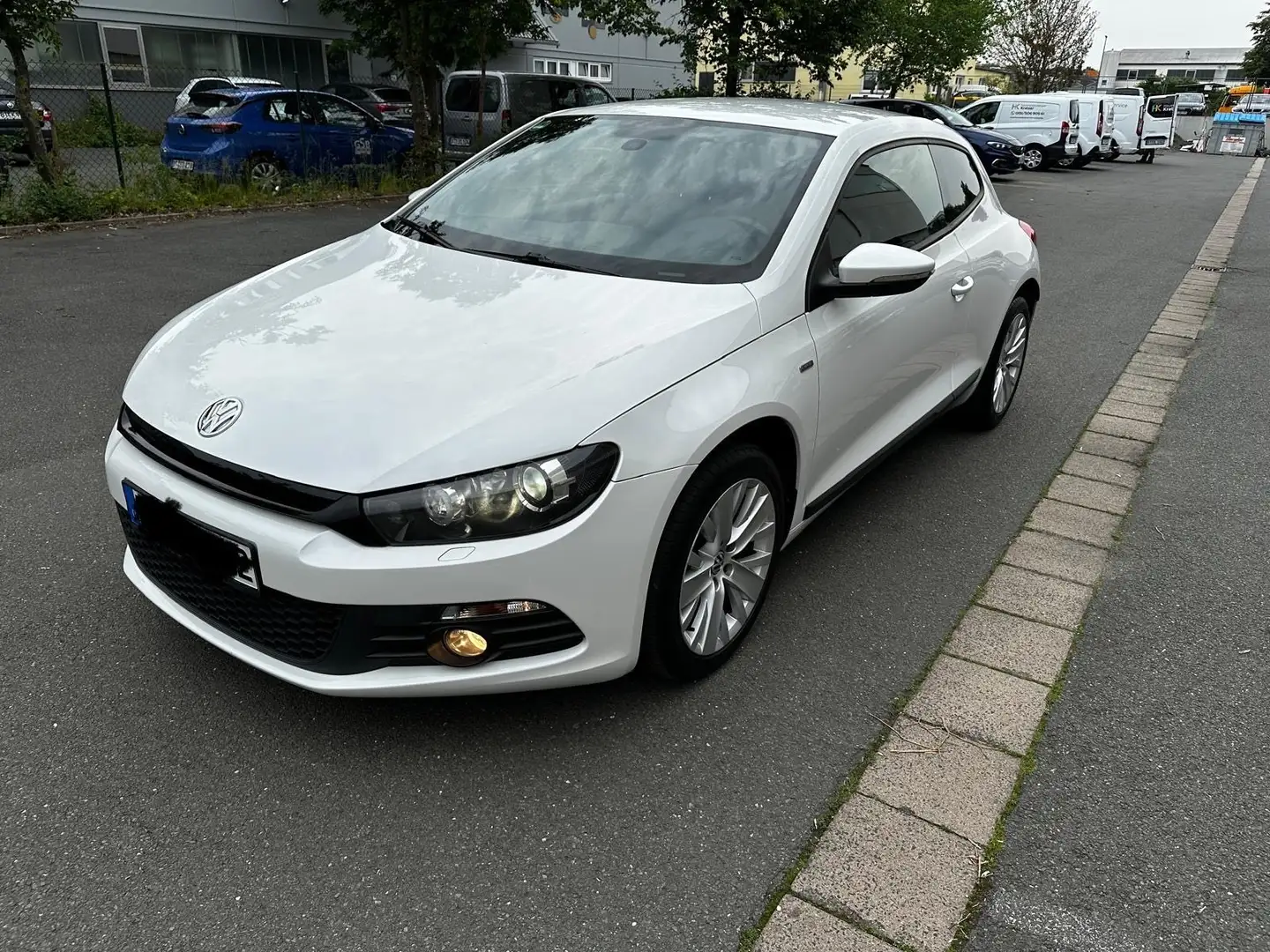 Volkswagen Scirocco 1.4 TSI BlueMotion Technology Life - 1