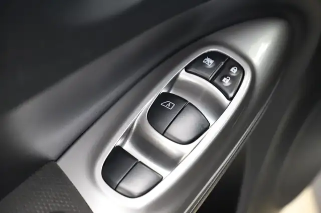 Nissan Juke view 26