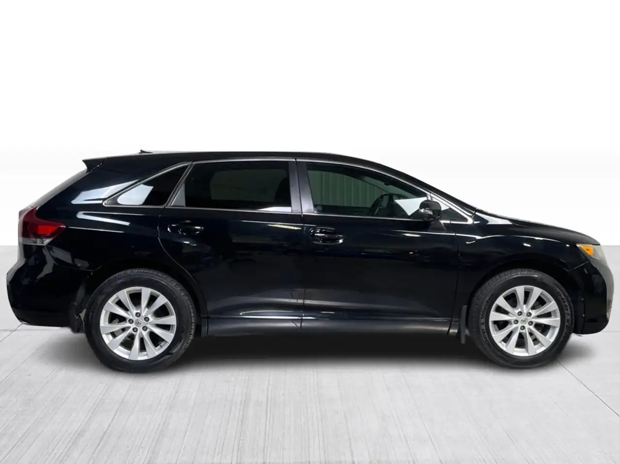 Toyota Venza photo Toyota Venza