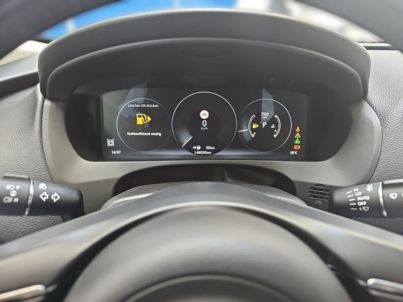 Jaguar F-Pace 20d AWD Prestige Aut. — photo 10