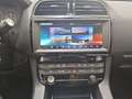 Jaguar F-Pace 20d AWD Prestige Aut. Grau - thumbnail 11
