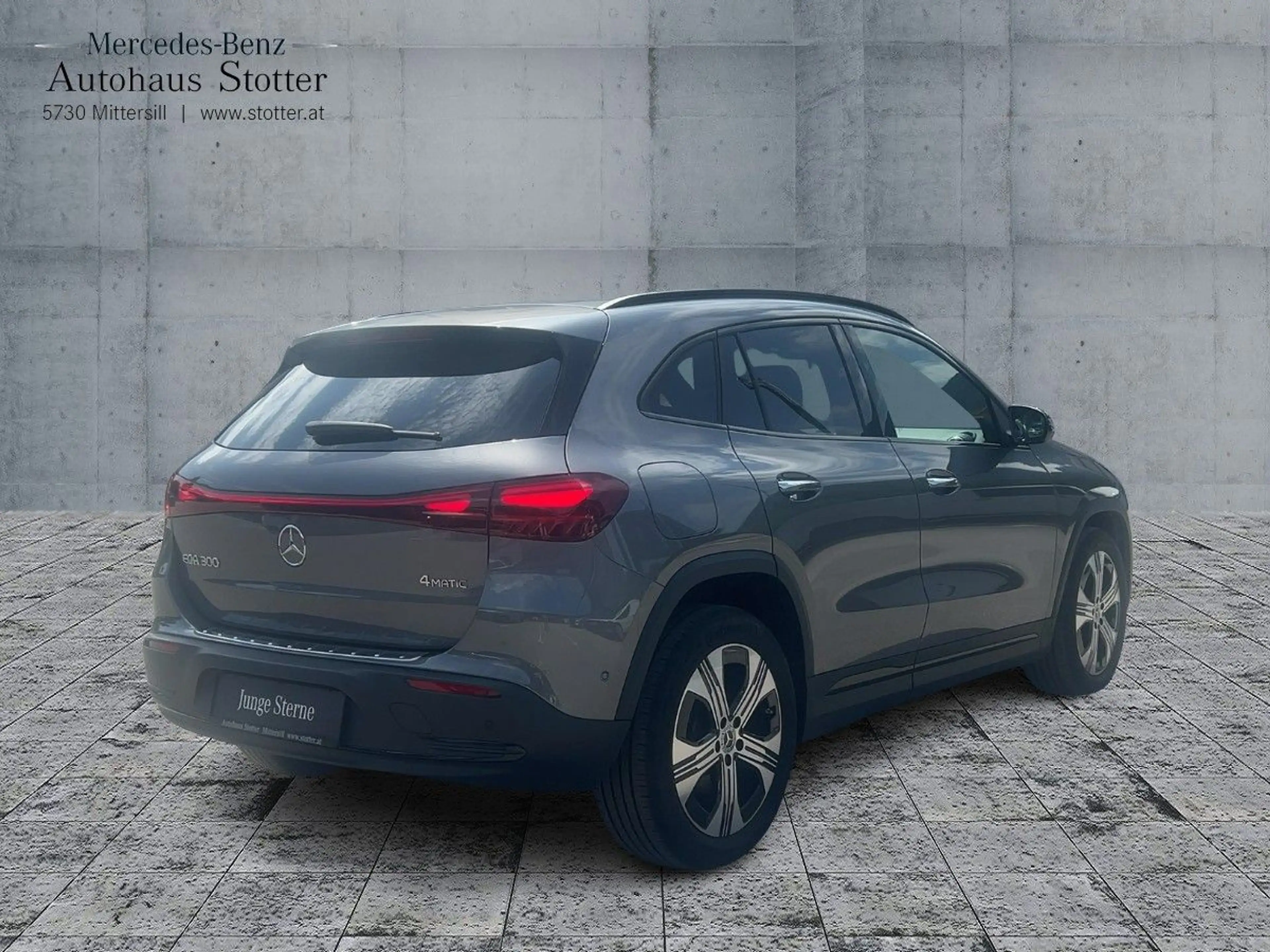 Mercedes-Benz EQA 300 4MATIC *KeyGo*Shz*LED*Ambi*MBUX*eHeck* — photo 9
