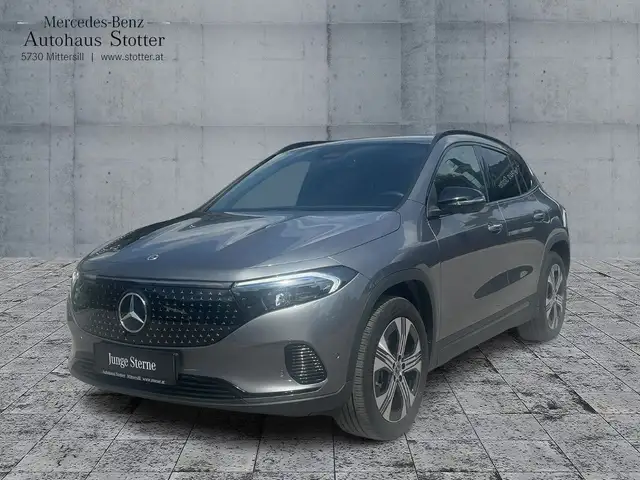 Mercedes-Benz EQA 300 4MATIC *KeyGo*Shz*LED*Ambi*MBUX*eHeck*