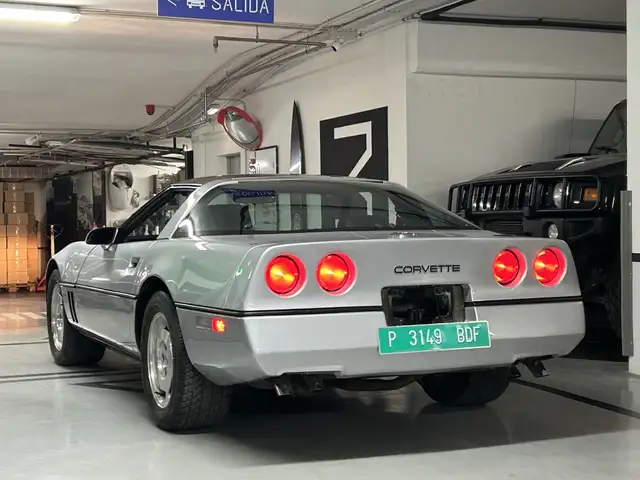 Chevrolet Corvette Targa