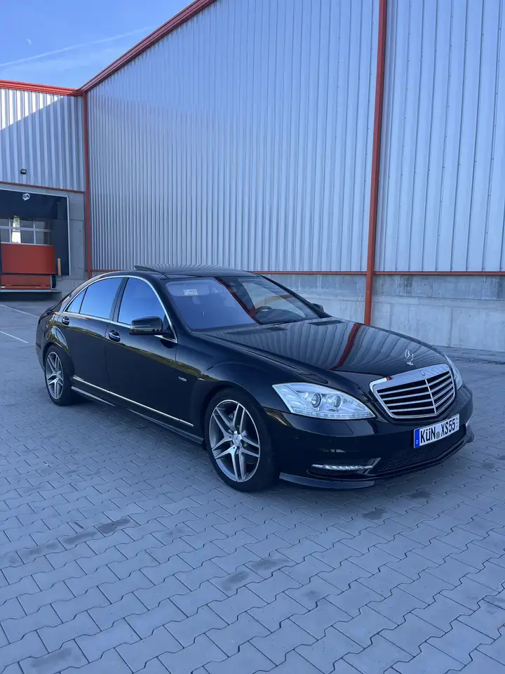 Mercedes-Benz S 550