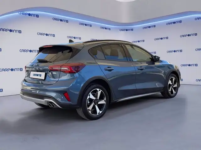 Ford Focus view 5