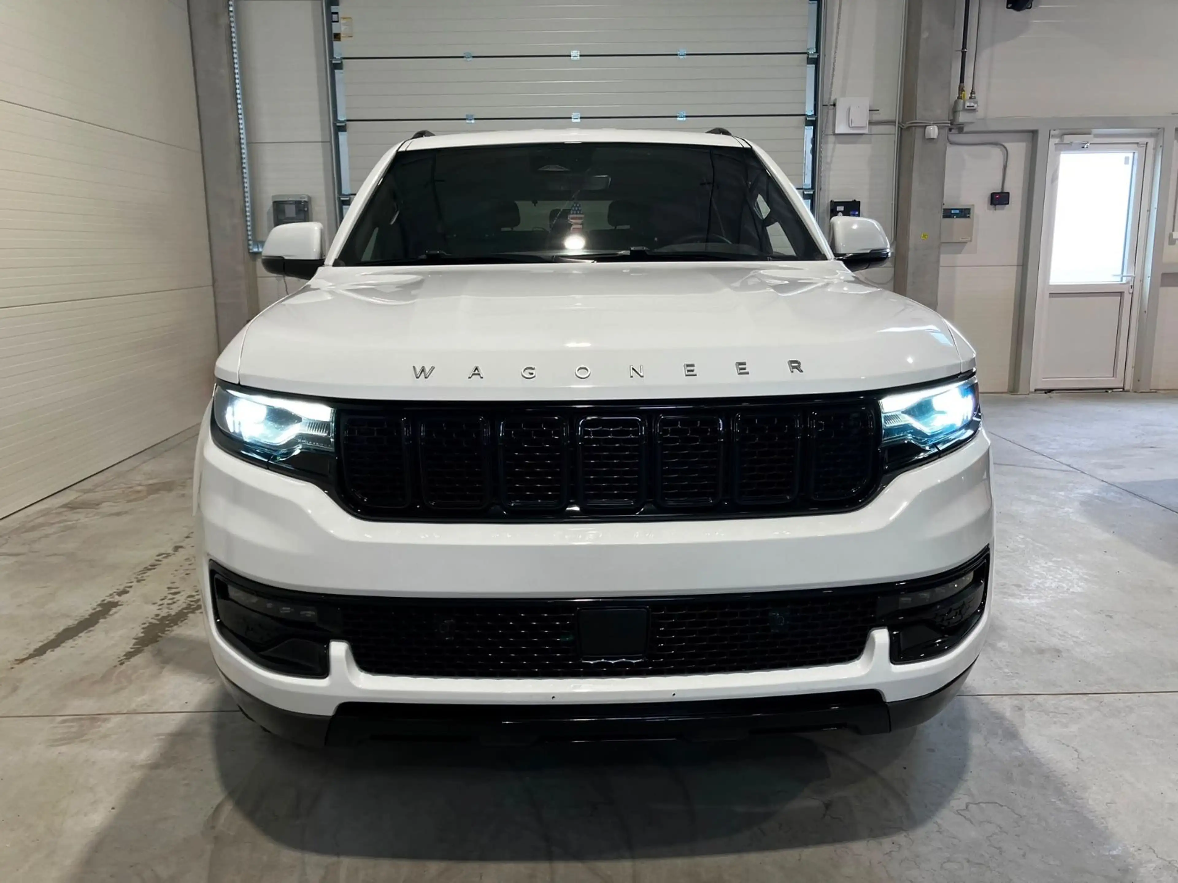 Jeep Wagoneer Series 2 5,7 8Sitzer ACC 360 Grad LED — photo 3