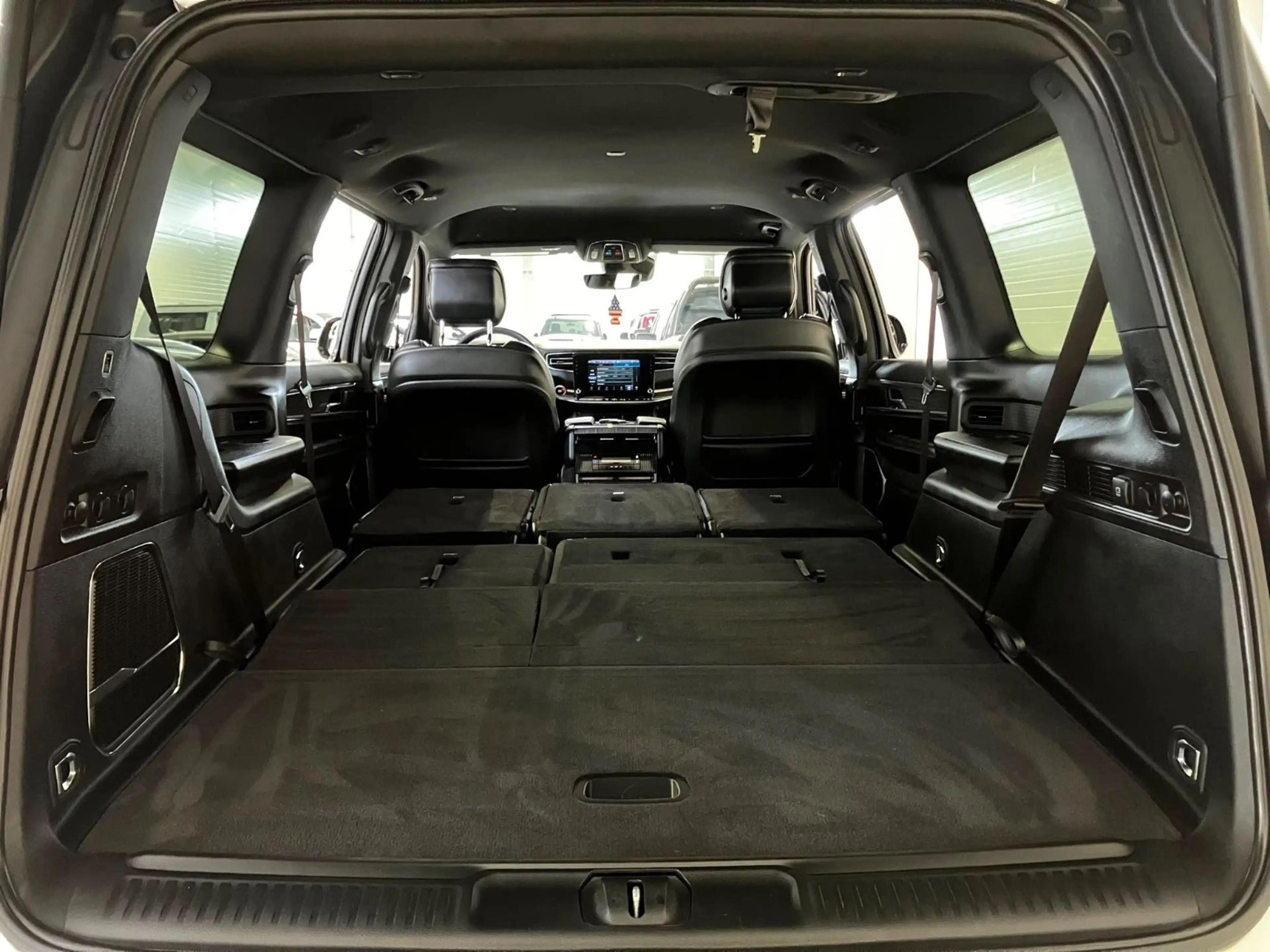 Jeep Wagoneer Series 2 5,7 8Sitzer ACC 360 Grad LED — photo 15
