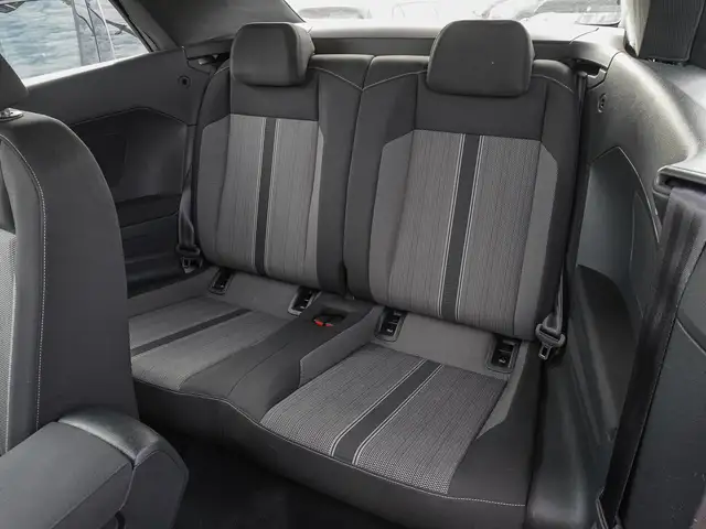 Volkswagen T-Roc view 15