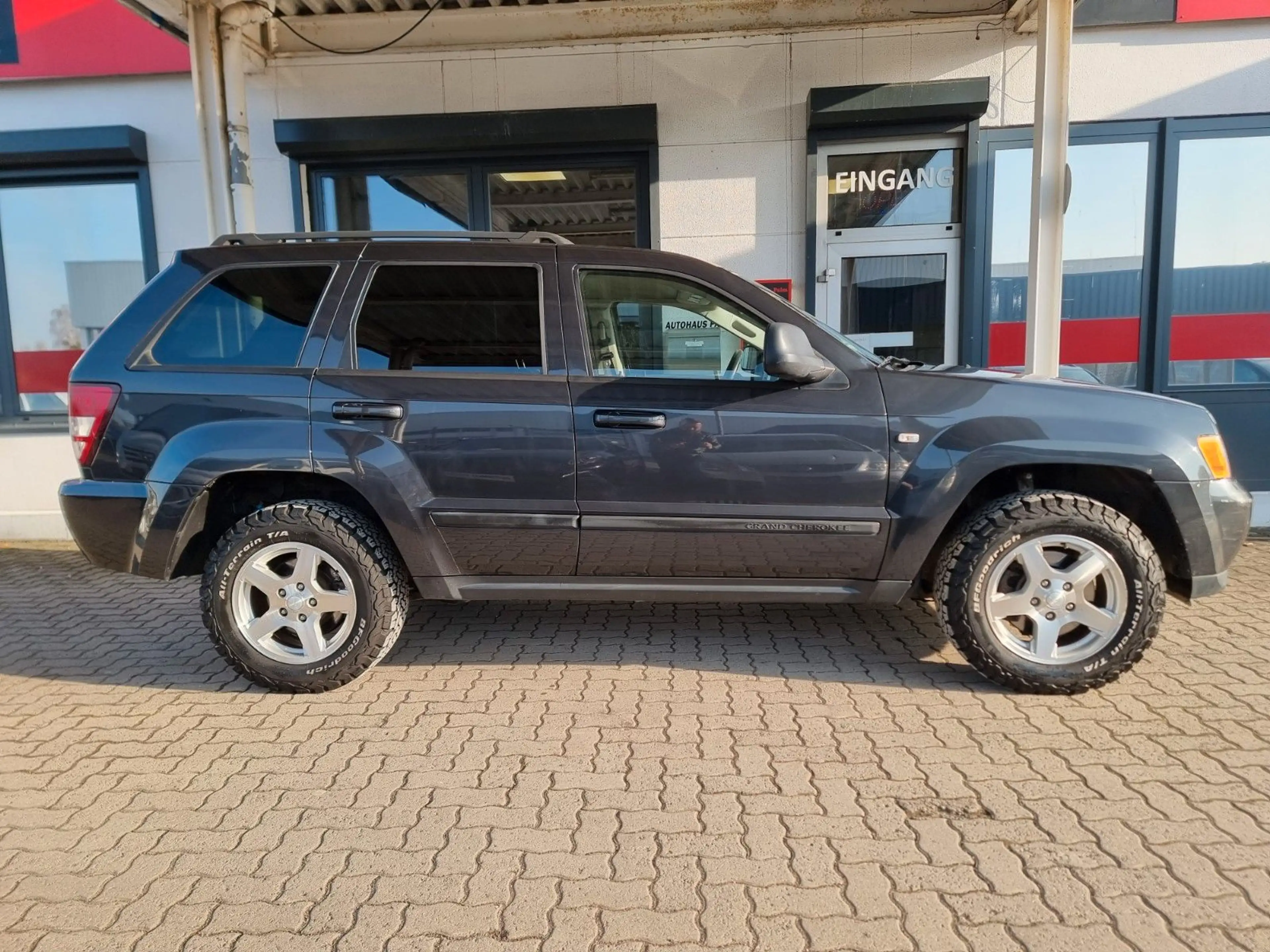 Jeep Grand Cherokee 3.0 CRD Laredo/AHK/ BF Goodrich A — photo 7