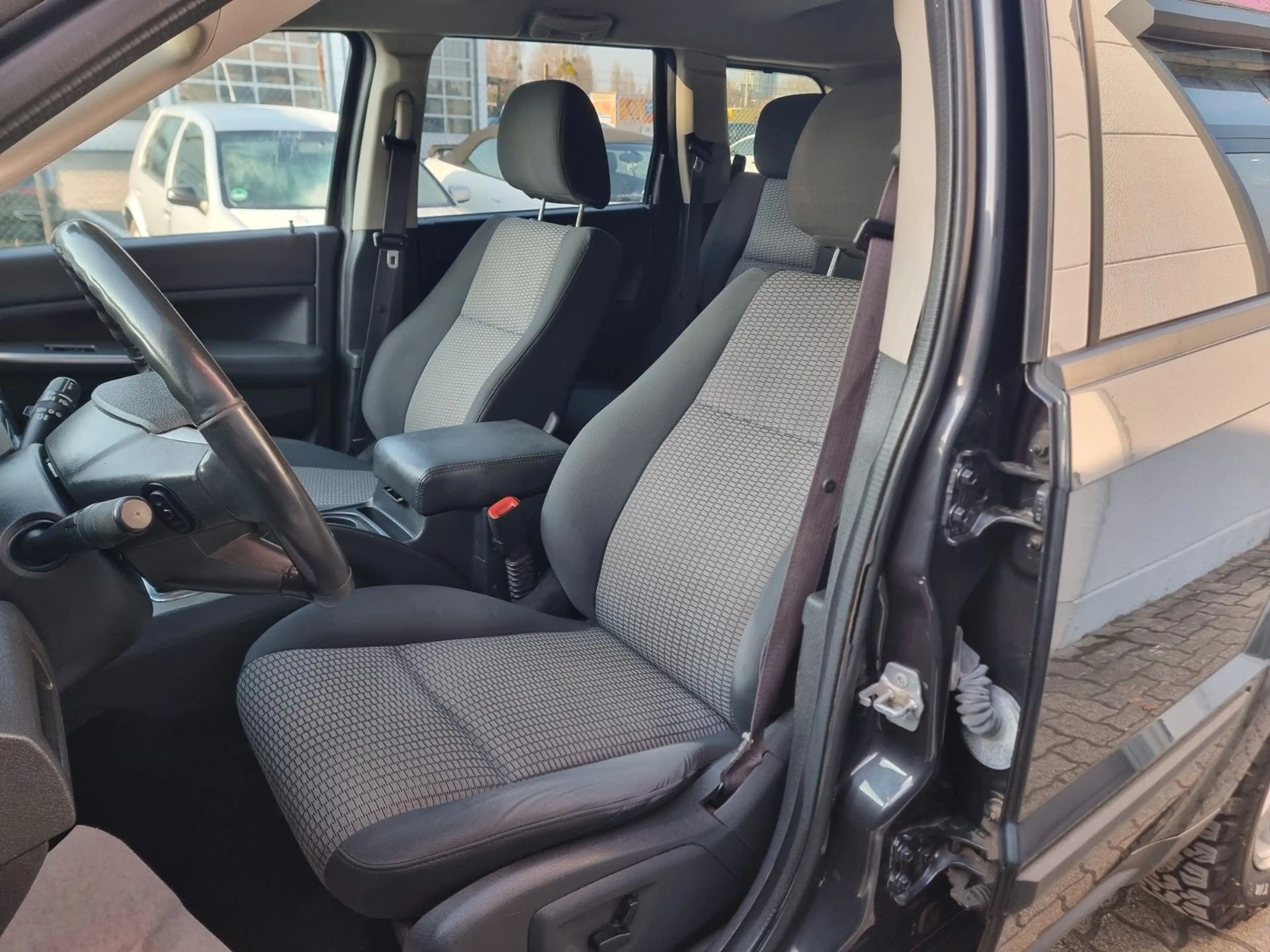 Jeep Grand Cherokee 3.0 CRD Laredo/AHK/ BF Goodrich A — photo 10