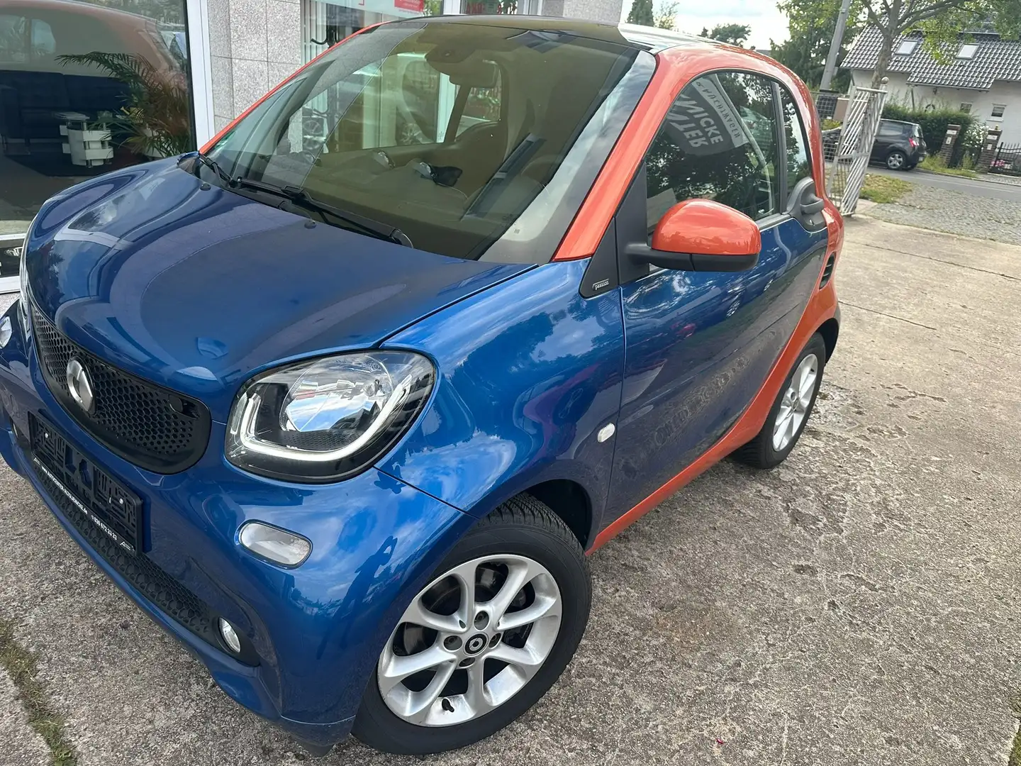 smart forTwo Navi,Pano,Automatik,JBL Blau - 2