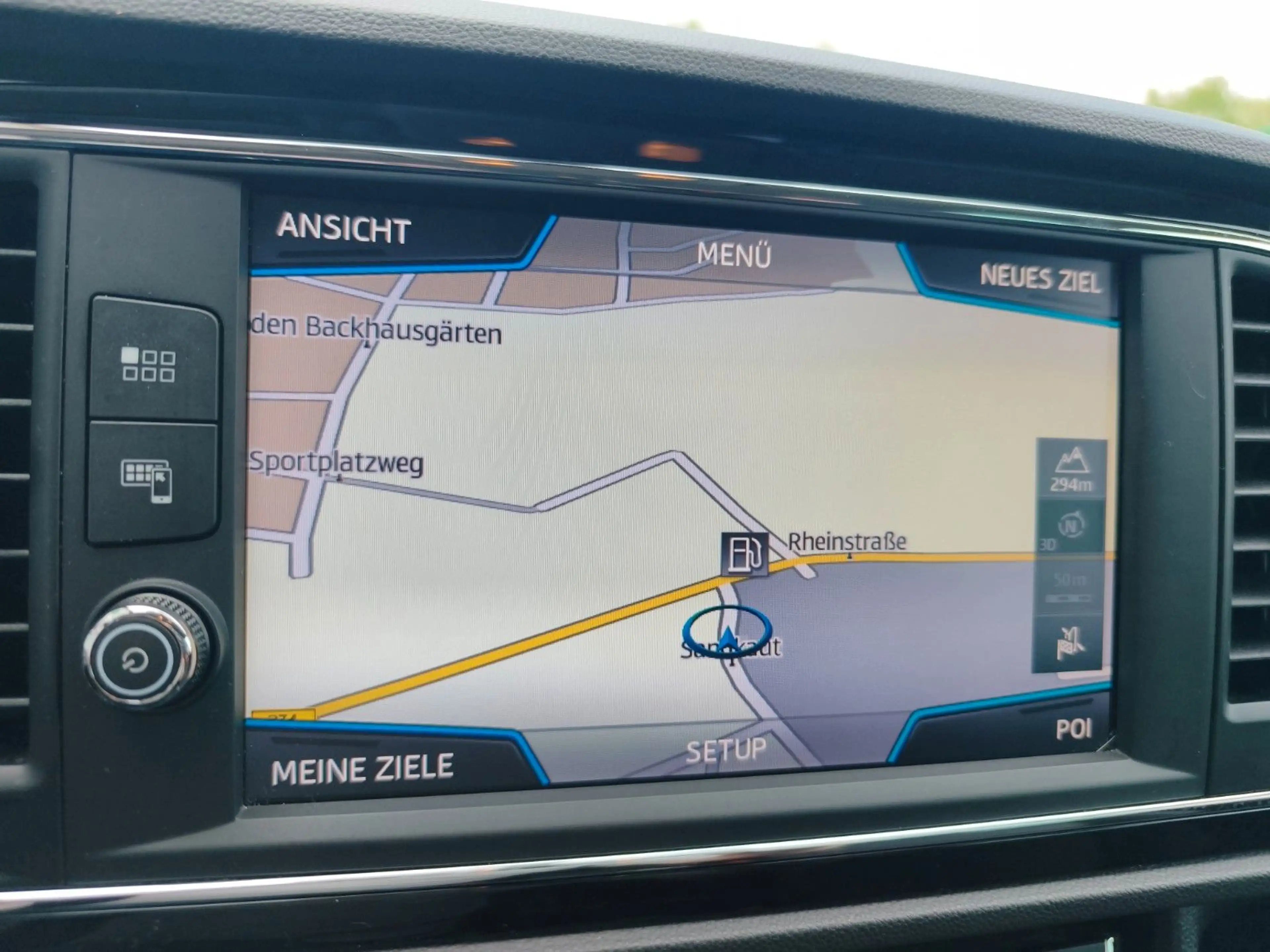 SEAT Leon ST FR, LED, PDC, NAVI, TEMPOMAT, TÜV NEU — photo 22