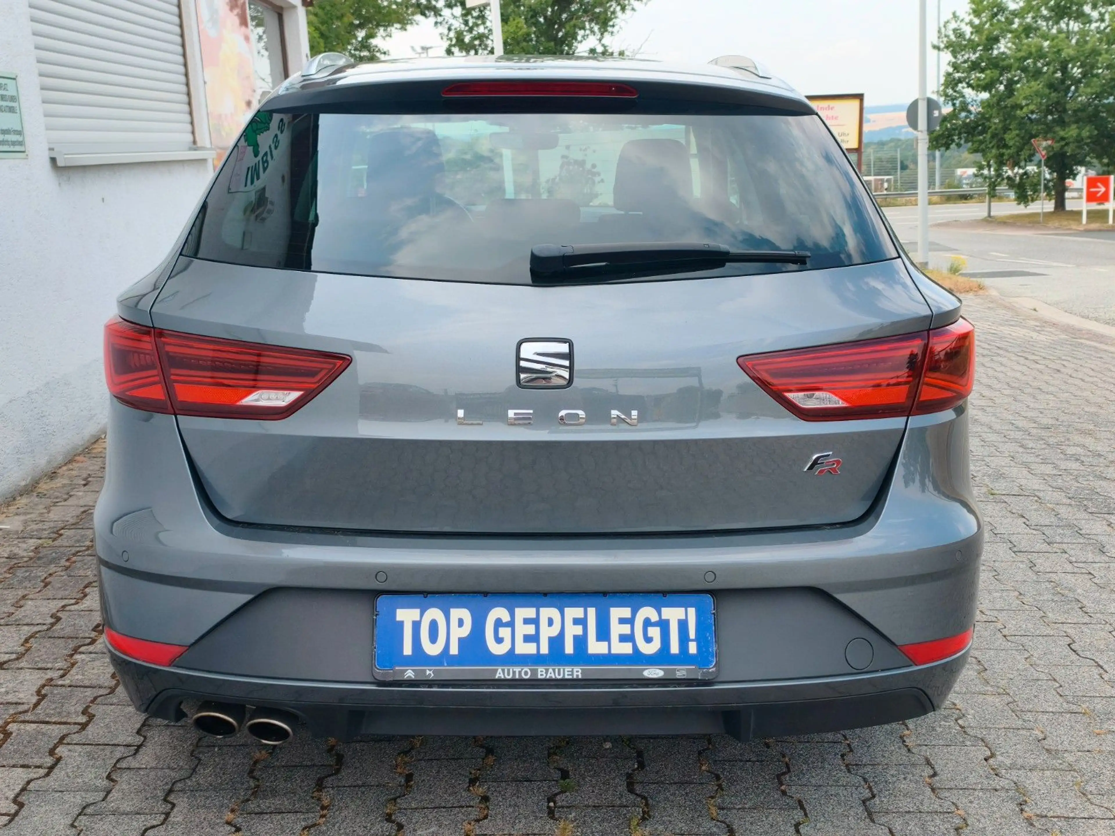 SEAT Leon ST FR, LED, PDC, NAVI, TEMPOMAT, TÜV NEU — photo 8