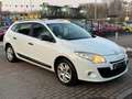 Renault Megane III Grandtour TomTom Edition1.6*Klima*SHZ Weiß - thumbnail 3