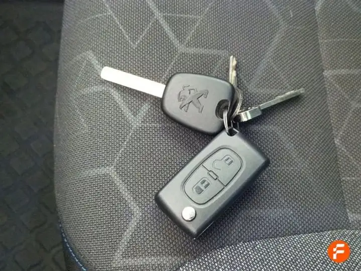 Peugeot Partner Tepee 1.6 BlueHDI Outdoor 2017, foto 24