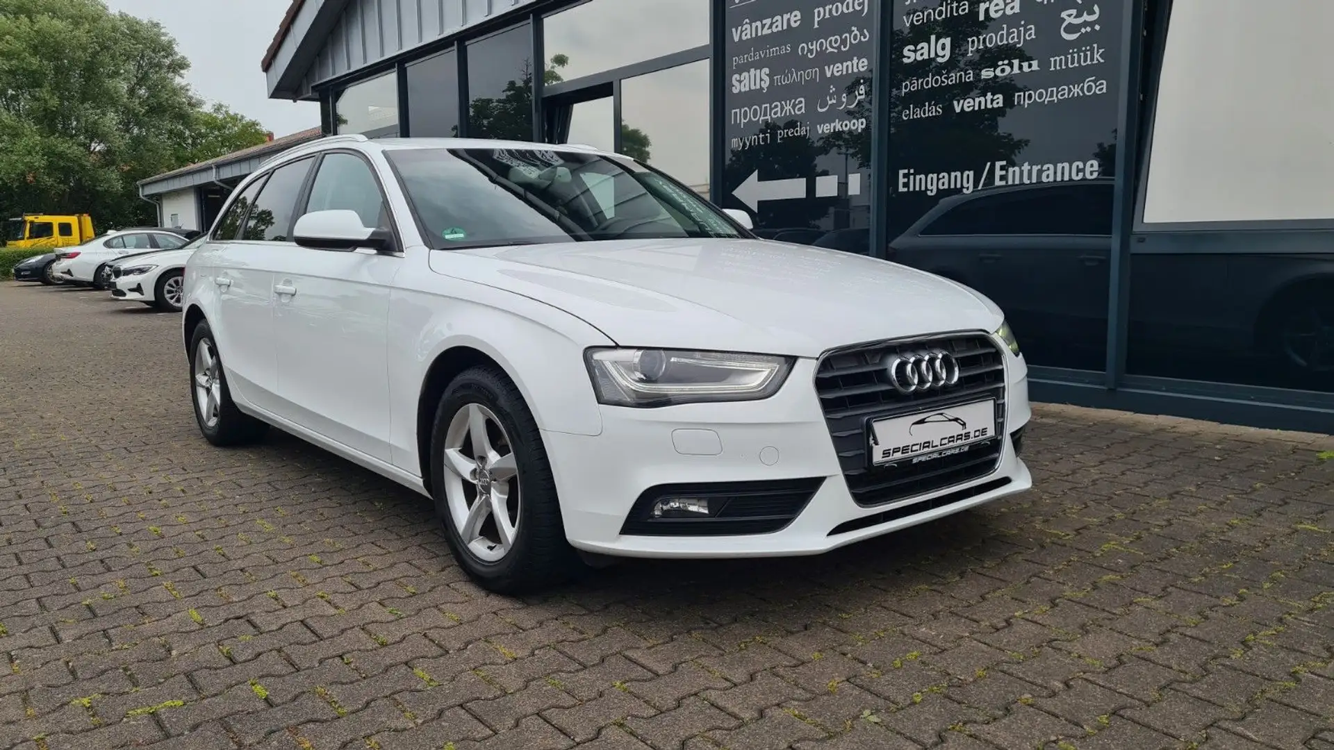 Audi A4 Avant Ambiente 1.8 - NAVI - XENON - Weiß - 1