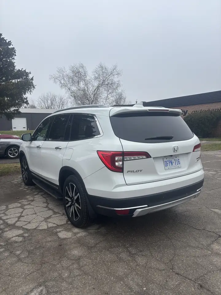 Honda Pilot снимка Honda Pilot