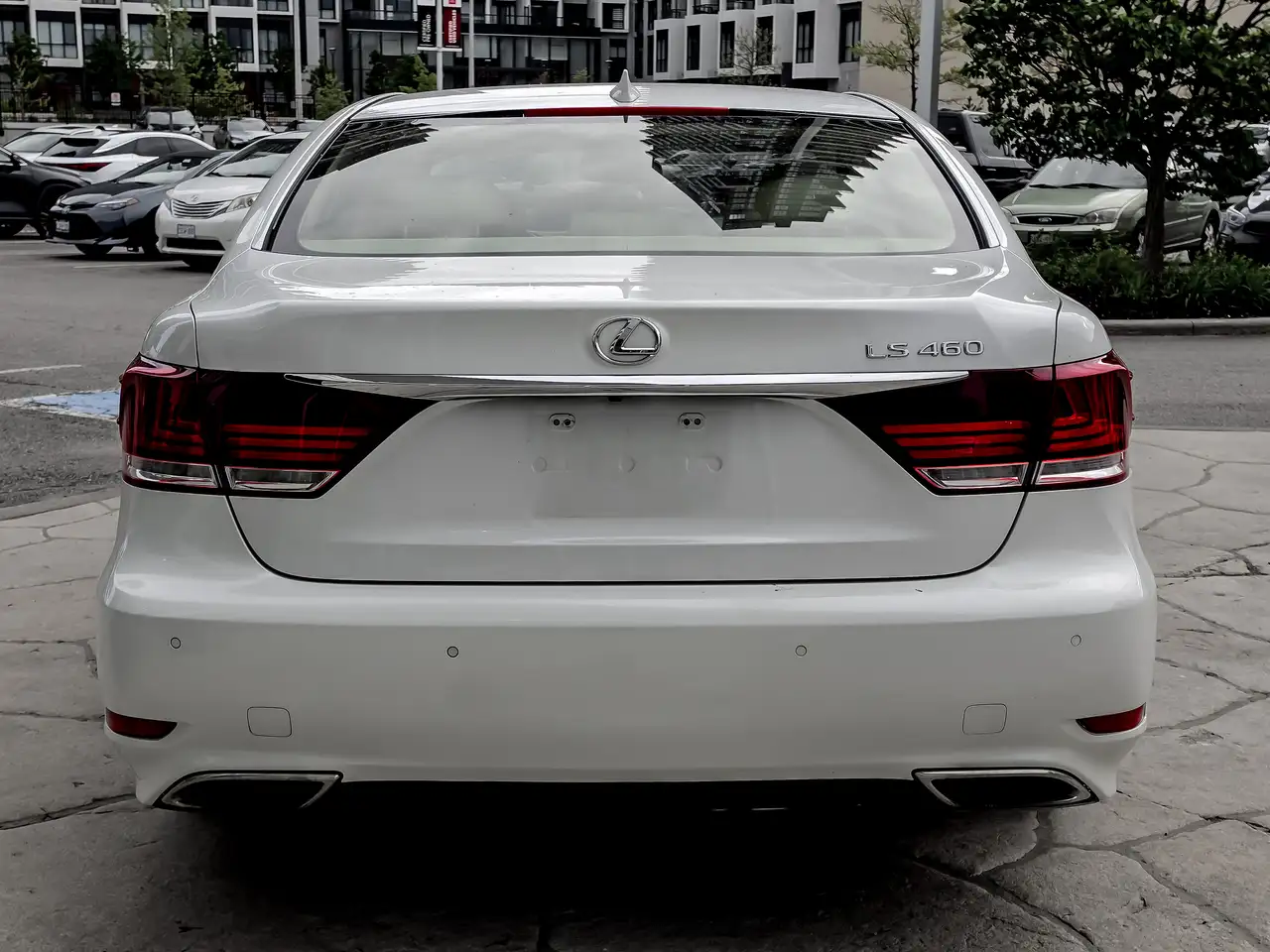 Lexus LS photo Lexus LS