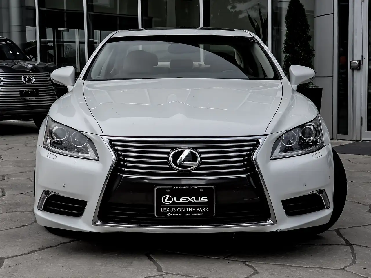 Lexus LS photo Lexus LS