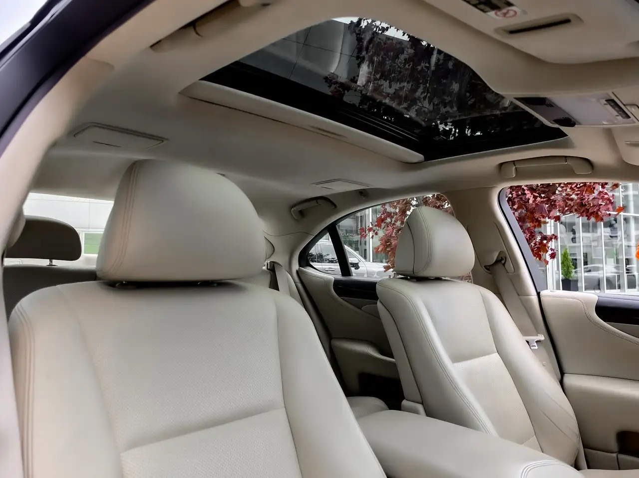 Lexus LS photo Lexus LS