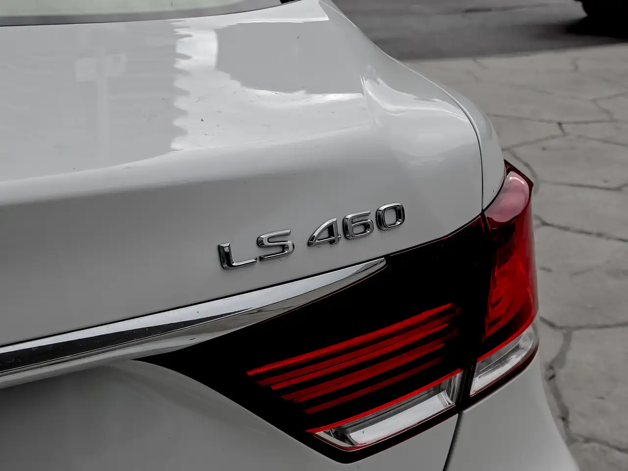 Lexus LS photo Lexus LS