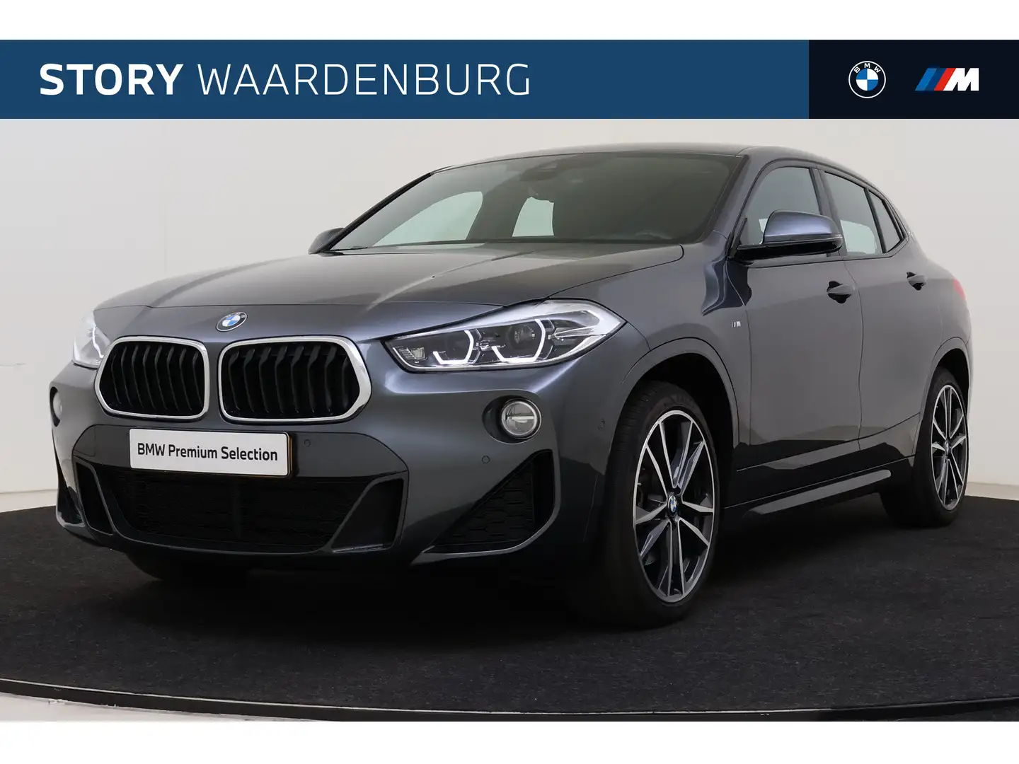 BMW X2 xDrive20i High Executive M Sport Automaat / Sports Gris - 1