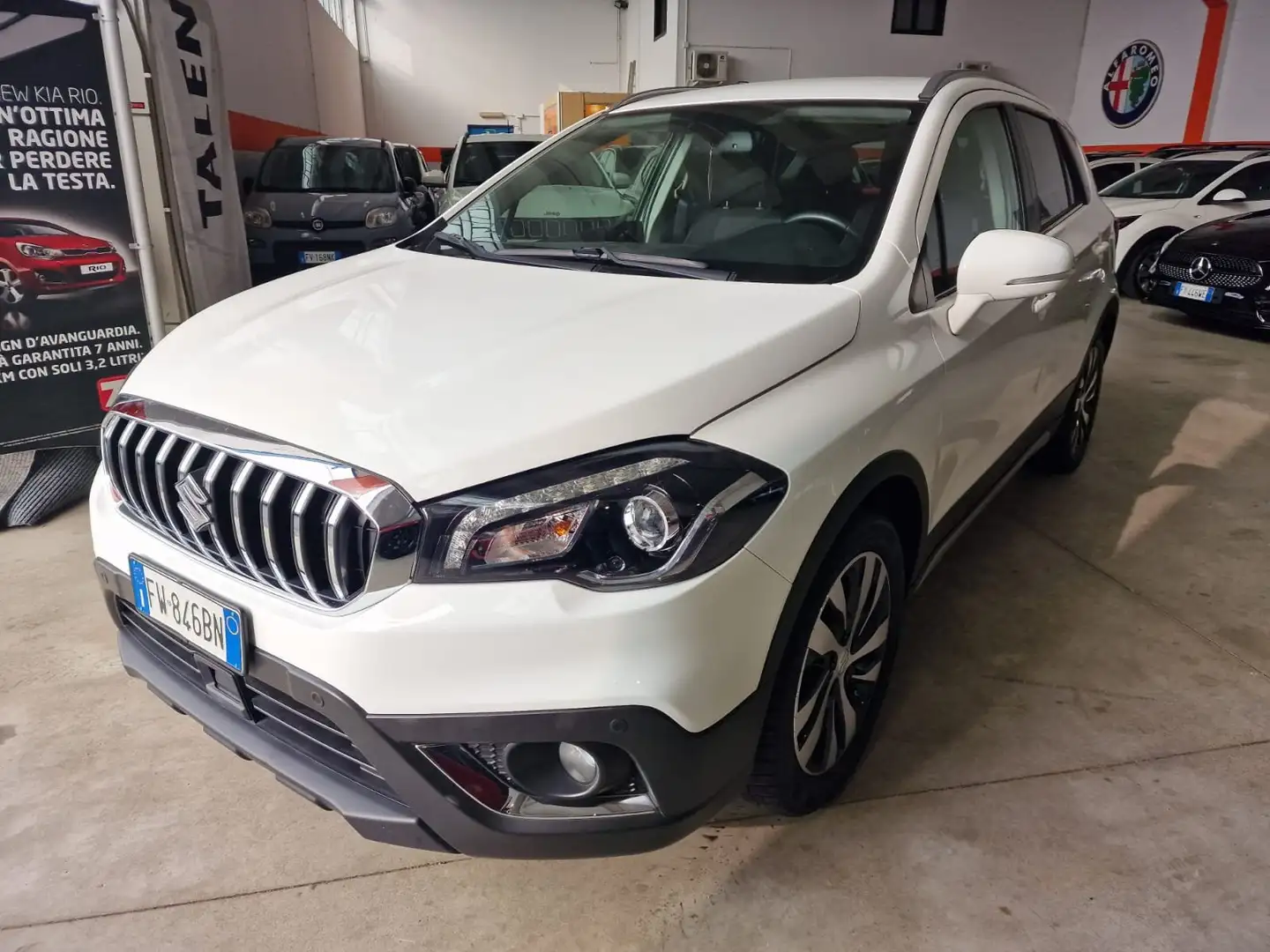Suzuki SX4 S-Cross S-Cross 1.0 boosterjet Top Gpl 4wd Bianco - 2