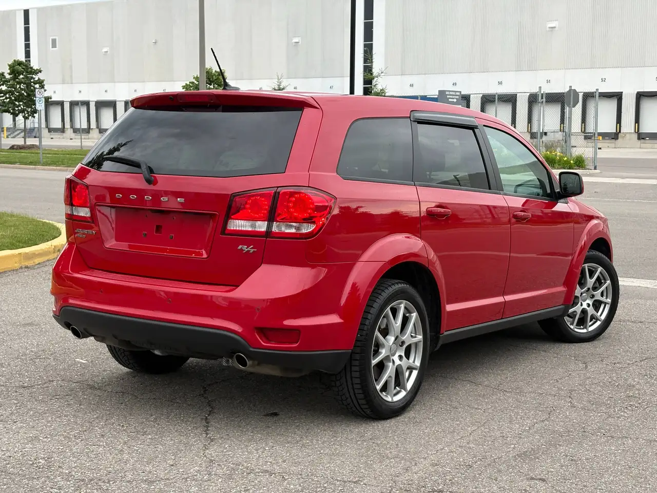 Dodge Journey снимка Dodge Journey