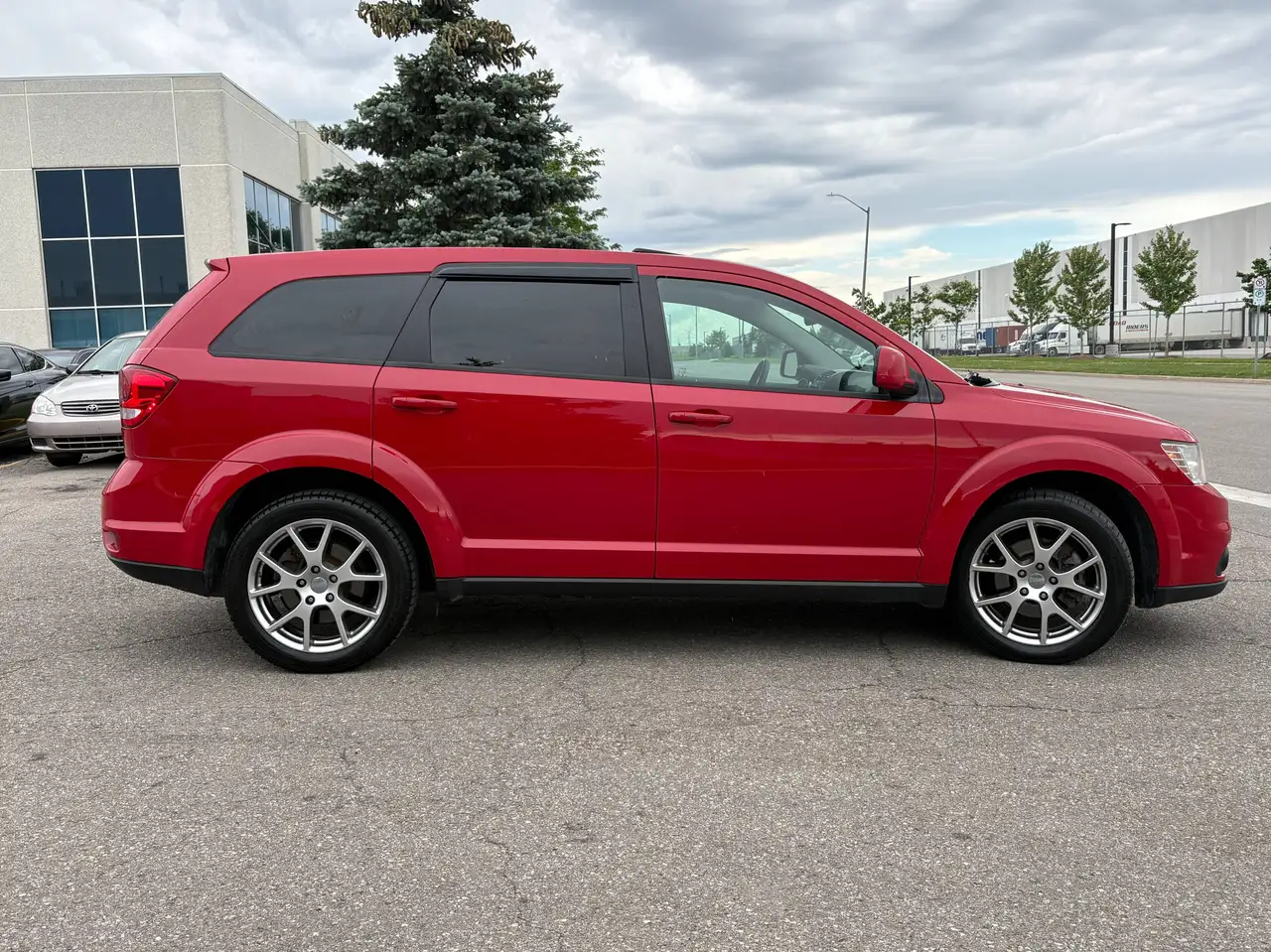 Dodge Journey снимка Dodge Journey
