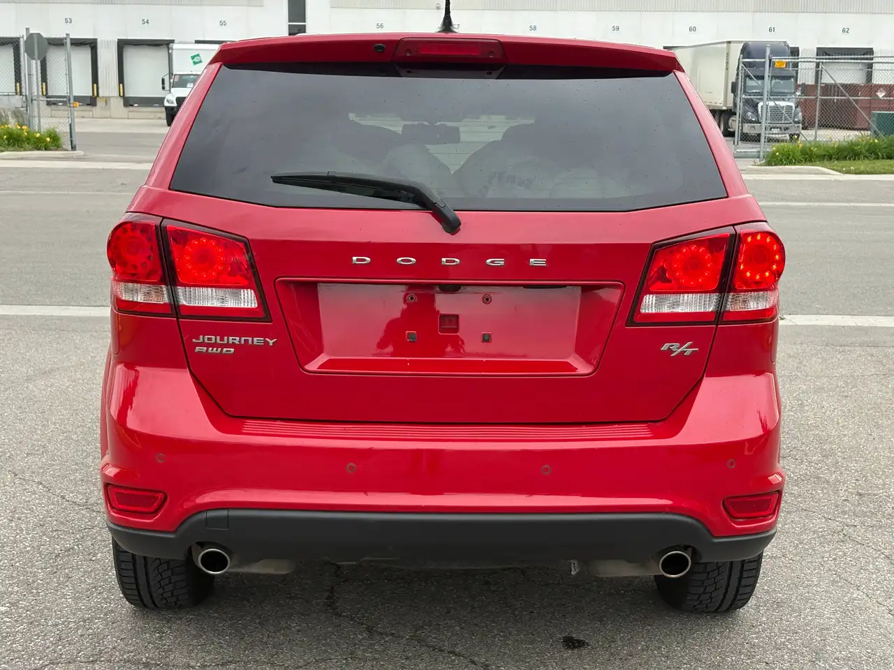Dodge Journey снимка Dodge Journey
