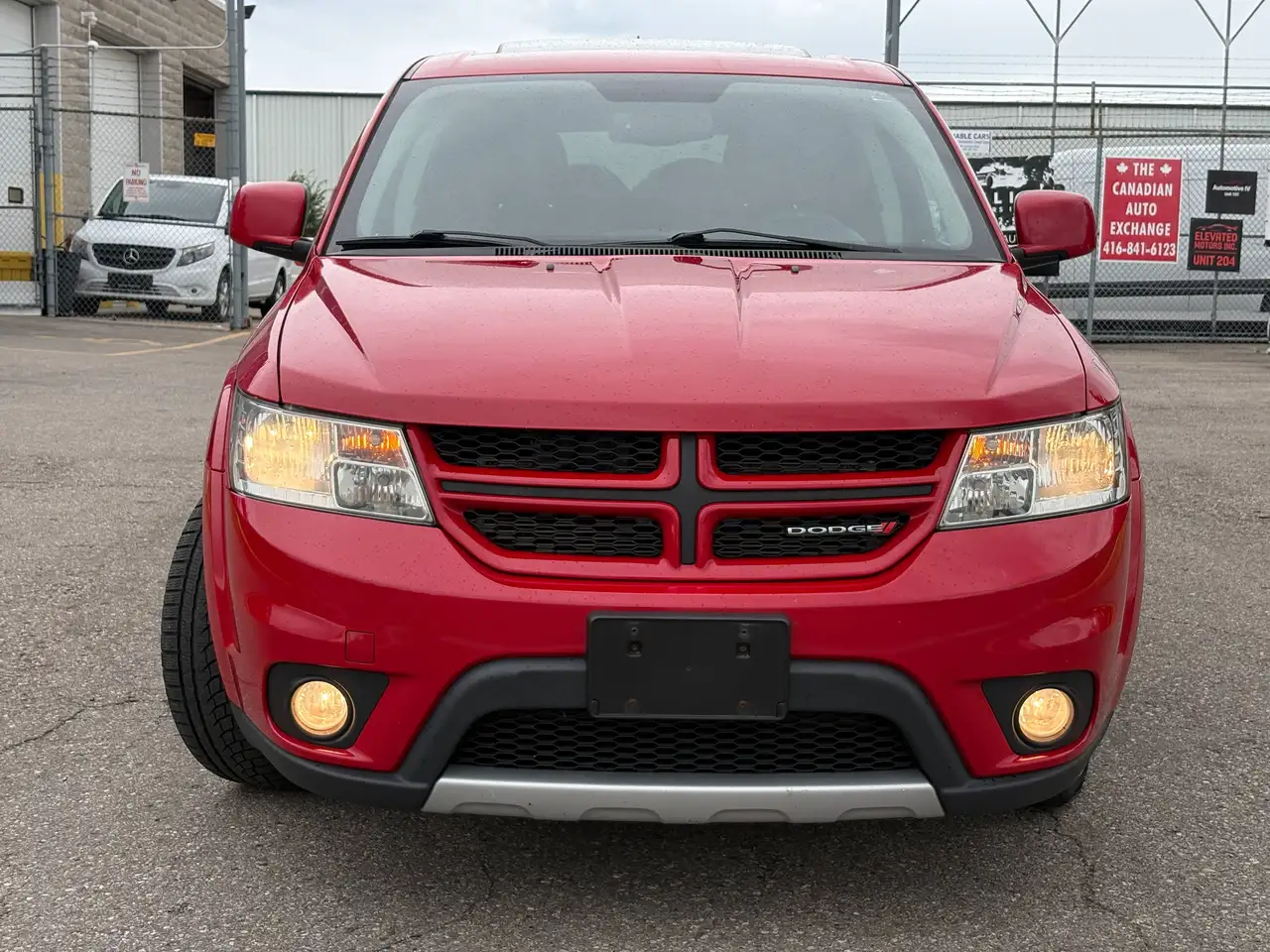 Dodge Journey снимка Dodge Journey