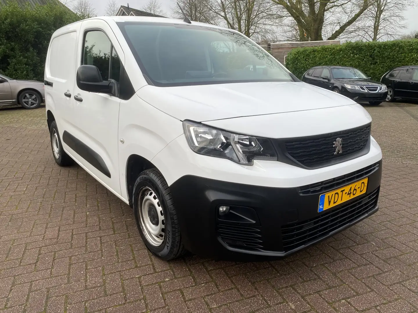 Peugeot Partner 1.5 BlueHDI Premium APK nieuw Bianco - 2