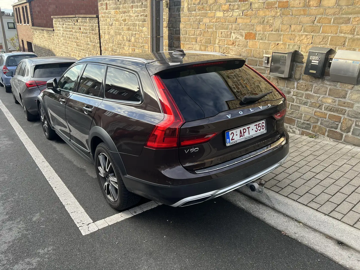 Volvo V90 Cross Country 2.0 D4 AWD Pro Geartronic - 2