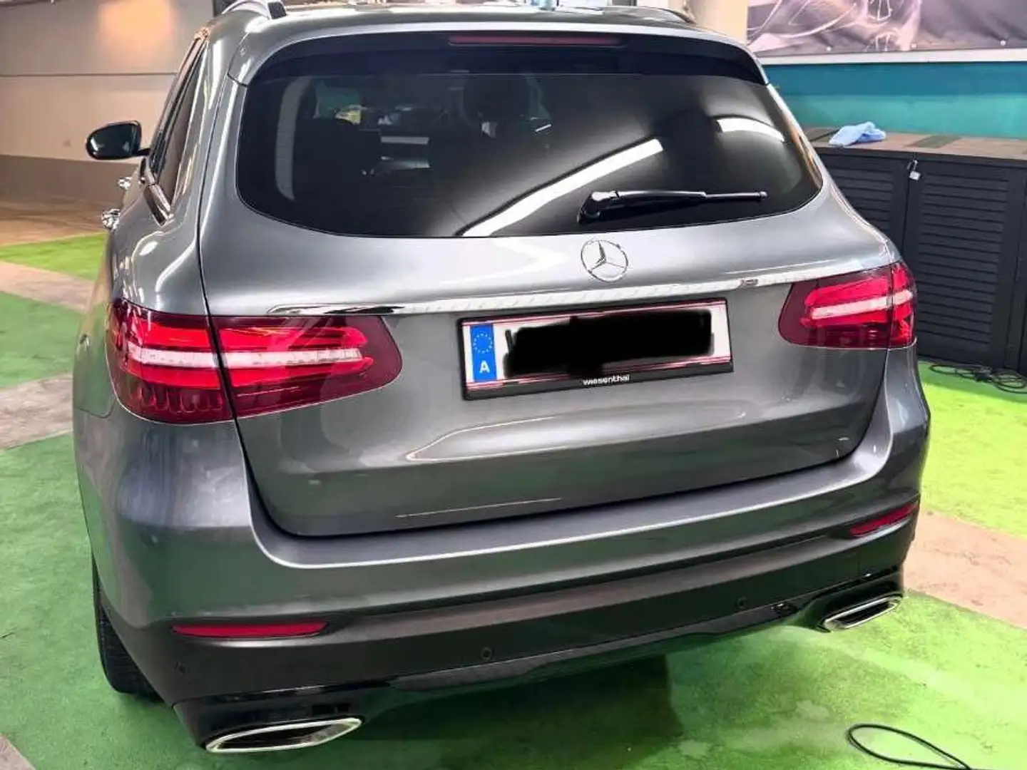 Mercedes-Benz GLC 250 GLC 250 4MATIC Aut. Grau - 2